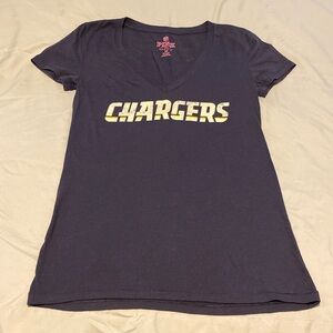 🎀 5/$20 🎀 Victoria’s Secret Pink Chargers blue v-neck t-shirt medium